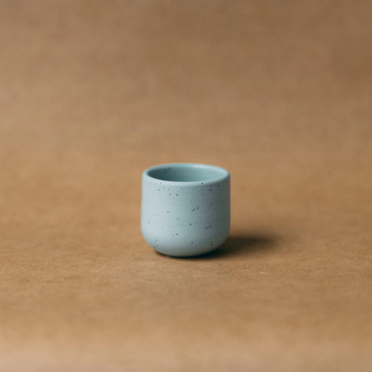 Czarka ceramiczna PopUp 80ml w kolorze szałwiowym