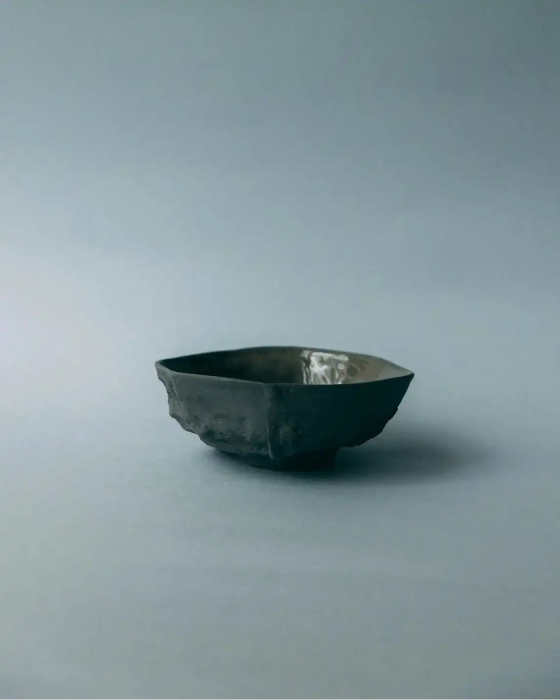 Miska ceramiczna KOS w kolorze grafitowym